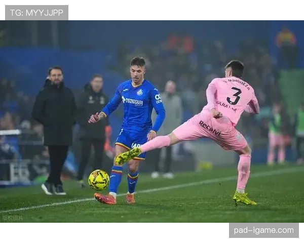 塞尔塔边路进攻火力全开,强势表现预示新赛季战斗力飙升 塞尔塔边路进攻火力全开,强势表现预示新赛季战斗力飙升