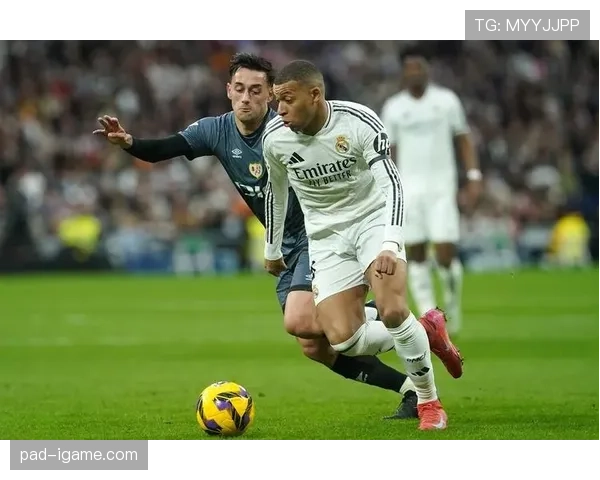 西甲争冠白热化：巴萨皇马实力对决，谁将问鼎本赛季冠军？