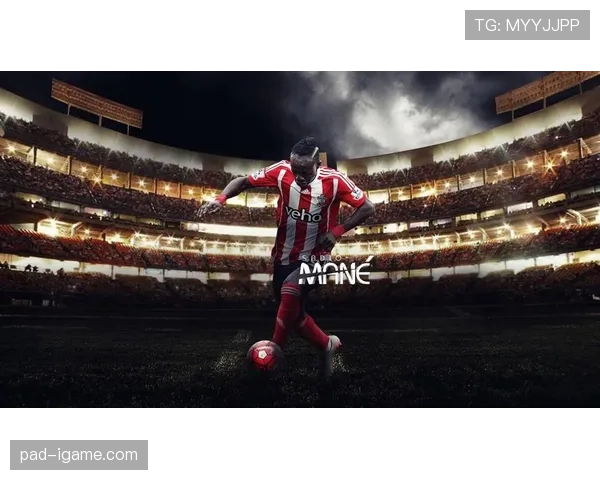 足球明星全景解析：技术与战术优势引领未来发展趋势