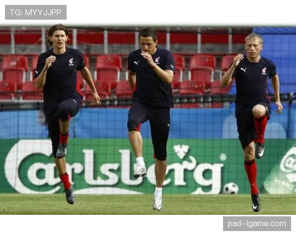 波兰超新赛季热身赛火热进行，各队阵容调整方向初现