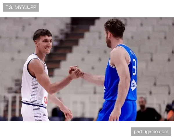 诺维奇球迷失望情绪蔓延,新赛季表现远低于预期 诺维奇球迷失望情绪蔓延,新赛季表现远低于预期