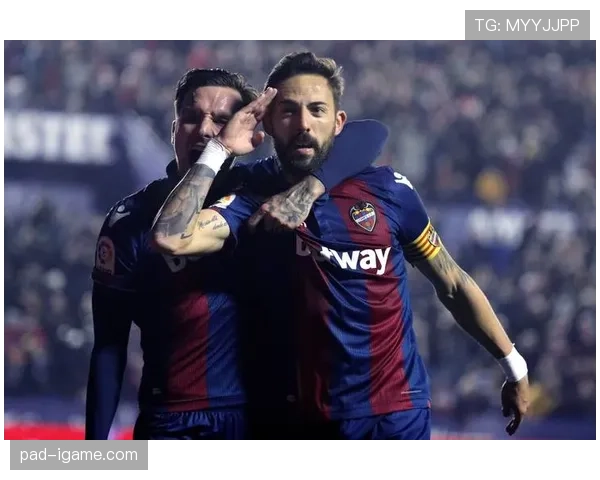 西甲巅峰对决：豪门之战，两队近期状态分析与胜负走势