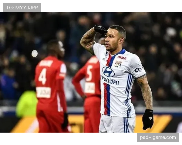 蒙彼利埃中场运作顺畅,新赛季目标明确,球队表现值得关注 蒙彼利埃中场运作顺畅,新赛季目标明确,球队表现值得关注